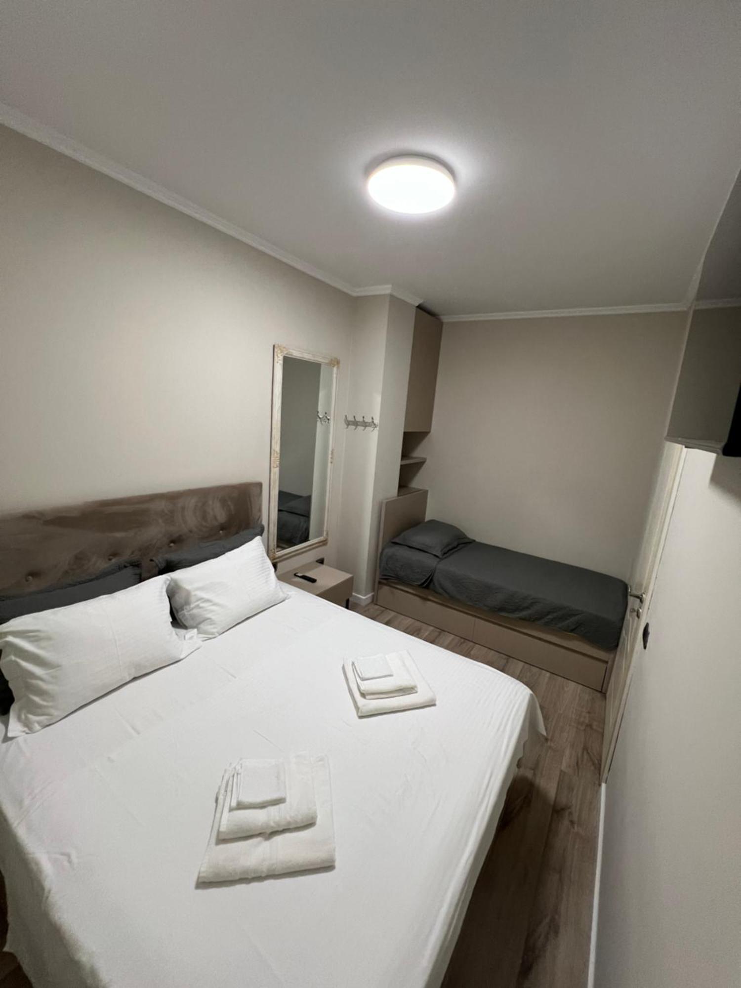 Center View Luxury Apartment Tirana Exterior photo